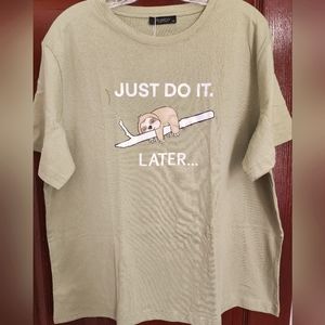 NWT sloth short-sleeved tee size 2XL #14